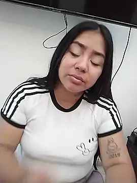 Snapshot of Amber_Herrera chatting on 9, 6, 2026 Amber Herrera online show from 9, 6, 2026