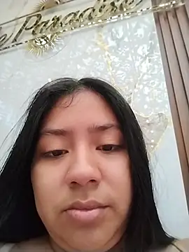 Snapshot of Amber_Herrera chatting on 7, 7, 2026 Amber Herrera online show from 7, 7, 2026