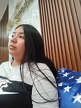 Snapshot of Amber_Herrera chatting on 4, 7, 2026 Amber Herrera online show from 4, 7, 2026