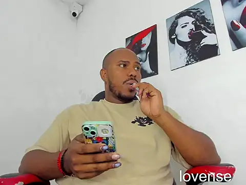 Snapshot of AlessandroHammed chatting on 3, 7, 2026 AlessandroHammed online show from 3, 7, 2026