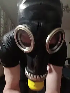 RubberFetischem online show from 30, 3, 2026