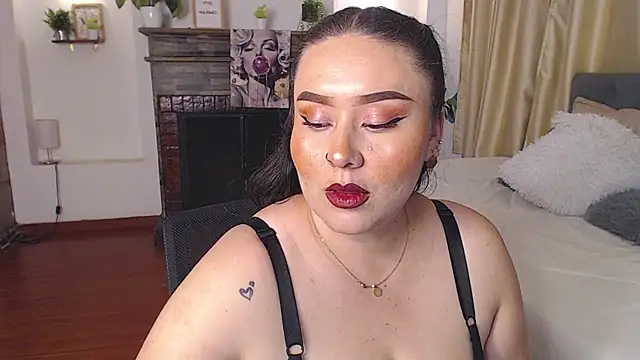 Khalia  online show from 5, 6, 2026
