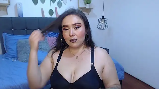 Snapshot of Khalia_ chatting on 13, 6, 2026 Khalia online show from 13, 6, 2026