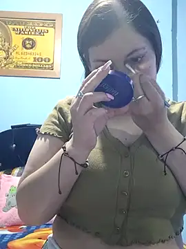 BIGTITS0 online show from 10, 6, 2026
