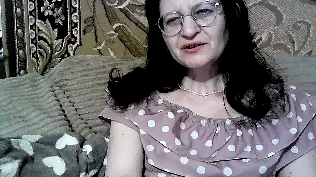Snapshot of Dear_Annet chatting on 6, 6, 2026 Dear Annet online show from 6, 6, 2026