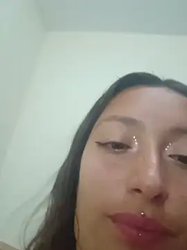 MiaSaen online show from 2, 7, 2026