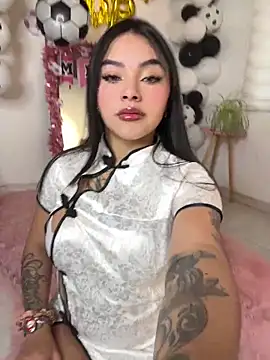 Snapshot of mia_zafirr chatting on 18, 6, 2026 mia zafirr online show from 18, 6, 2026