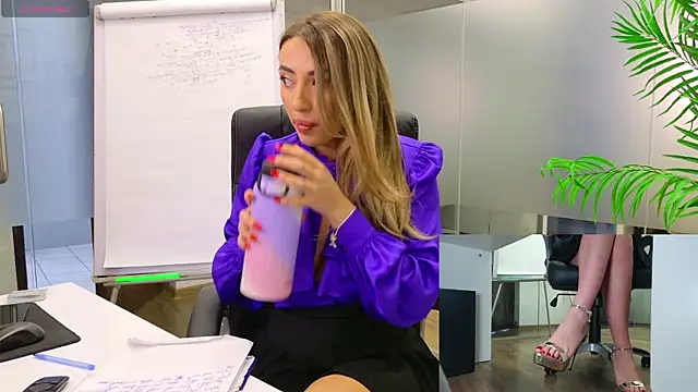 BabesGoWild online show from 27, 2, 2025