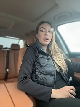 BabesGoWild online show from 16, 4, 2026