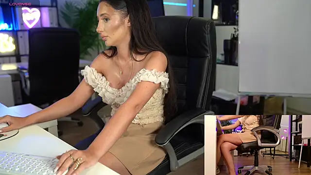 Snapshot of BabesGoWild chatting on 1, 7, 2026 BabesGoWild online show from 1, 7, 2026