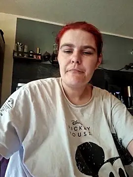 Snapshot of GoldenWifee chatting on 19, 6, 2026 GoldenWifee online show from 19, 6, 2026