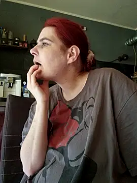 Snapshot of GoldenWifee chatting on 16, 6, 2026 GoldenWifee online show from 16, 6, 2026