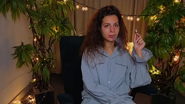 KatherineHubbard online show from 20, 6, 2026