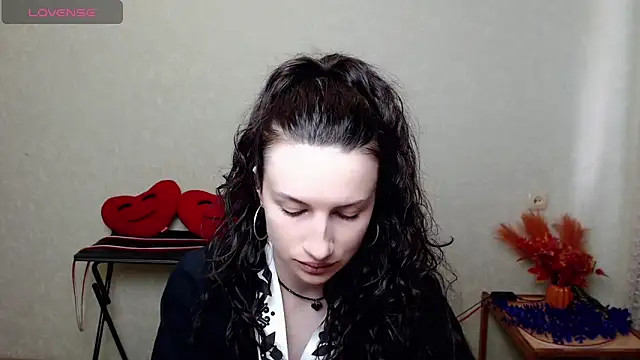 LilithRivi online show from 8, 6, 2026
