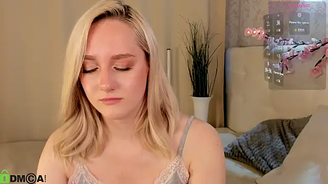 Chloe-Deccer online show from 27, 7, 2026