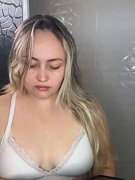 Snapshot of Rositafresitaa chatting on 19, 6, 2026 Rositafresitaa online show from 19, 6, 2026