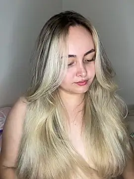 Snapshot of Rositafresitaa chatting on 13, 7, 2026 Rositafresitaa online show from 13, 7, 2026
