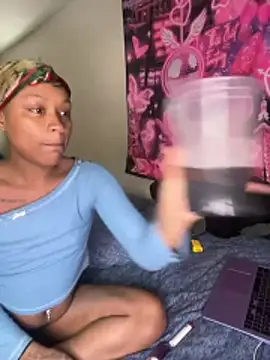 Snapshot of Prettywettkittycc chatting on 27, 6, 2026 Prettywettkittycc online show from 27, 6, 2026