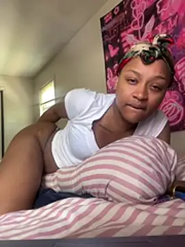 Snapshot of Prettywettkittycc chatting on 10, 6, 2026 Prettywettkittycc online show from 10, 6, 2026