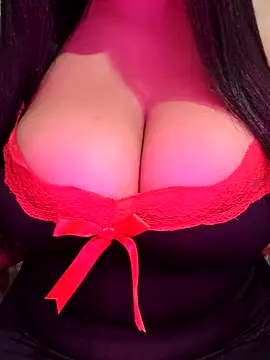 hottie-merry online show from 16, 6, 2026