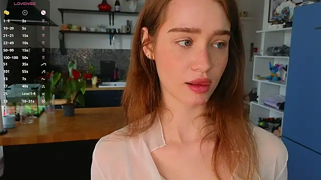 Snapshot of AliviaWithLove chatting on 22, 6, 2026 AliviaWithLove online show from 22, 6, 2026