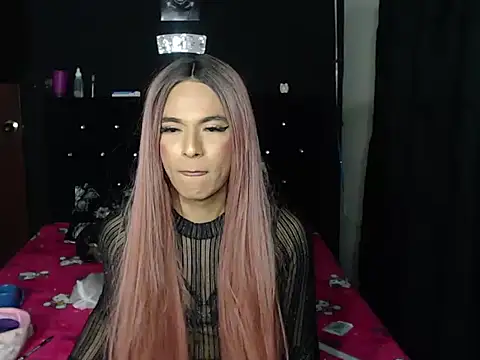 Snapshot of madame_kitty chatting on 18, 7, 2026 madame kitty online show from 18, 7, 2026