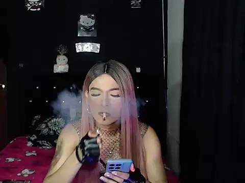 Snapshot of madame_kitty chatting on 11, 7, 2026 madame kitty online show from 11, 7, 2026