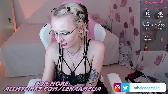 Lenas Playroom online show from 6, 3, 2025