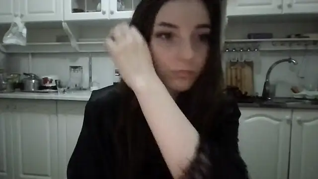 PollySecrettt online show from 8, 6, 2026