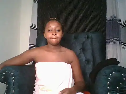 Ellah simone online show from 17, 6, 2026