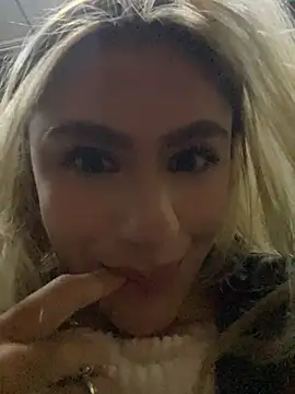 Lia-firee online show from 15, 7, 2026