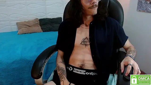 bigcock robert online show from 21, 7, 2026
