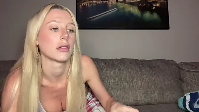 Snapshot of chelseapaigee chatting on 19, 6, 2026 chelseapaigee online show from 19, 6, 2026