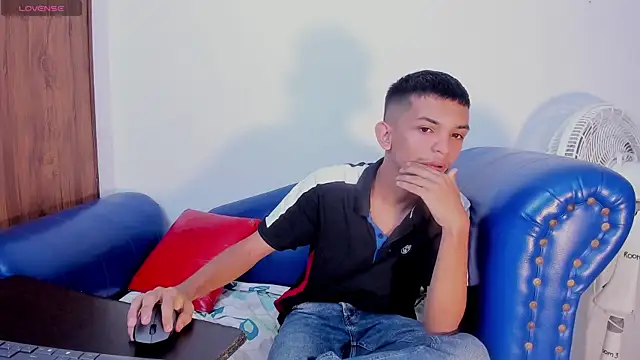 littlecum18 online show from 21, 6, 2026
