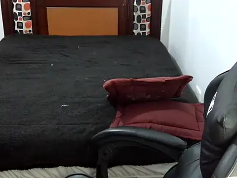 Lolacurly69 online show from 20, 6, 2026