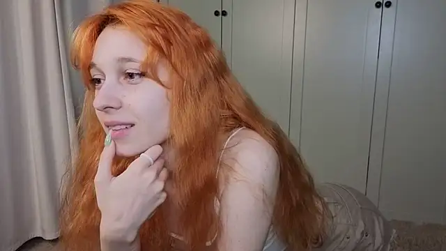 tgirlfoxy online show from 27, 6, 2026