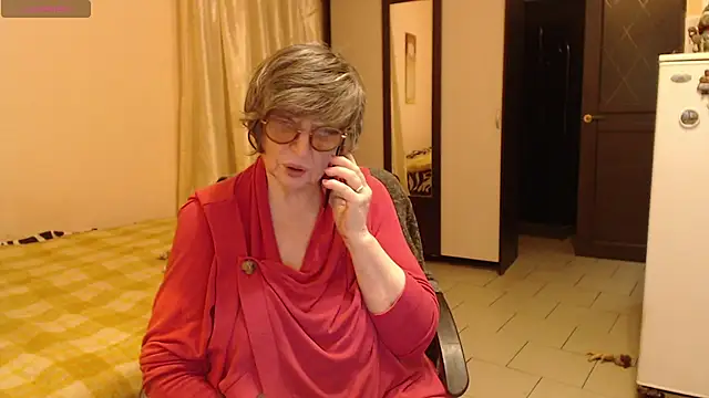 Sharon Amore online show from 22, 9, 2025