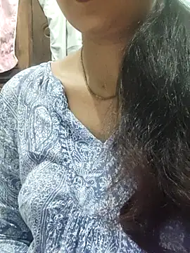 Naughty dii online show from 10, 7, 2026