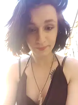 MickeQuinee online show from 18, 7, 2026