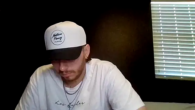 Mikecloudyhawk online show from 22, 6, 2026