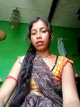 Snapshot of Cut_shivi56 chatting on 10, 7, 2026 Cut shivi56 online show from 10, 7, 2026