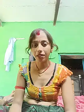 Snapshot of Cut_shivi56 chatting on 13, 7, 2026 Cut shivi56 online show from 13, 7, 2026
