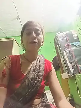 Snapshot of Cut_shivi56 chatting on 6, 7, 2026 Cut shivi56 online show from 6, 7, 2026