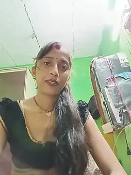 Snapshot of Cut_shivi56 chatting on 8, 7, 2026 Cut shivi56 online show from 8, 7, 2026