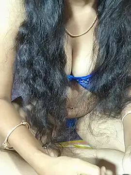 Snapshot of telugu_modal_divya0999 chatting on 24, 7, 2026 telugu modal divya0999 online show from 24, 7, 2026