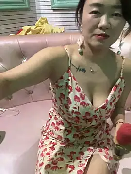 Snapshot of mollymm chatting on 16, 7, 2026 mollymm online show from 16, 7, 2026