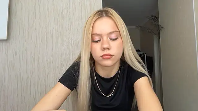 Glamorforyou online show from 10, 7, 2026