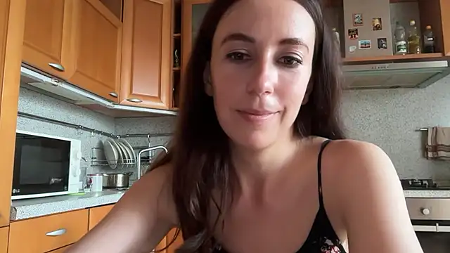 Snapshot of Flamingo_Queen chatting on 23, 7, 2026 Flamingo Queen online show from 23, 7, 2026