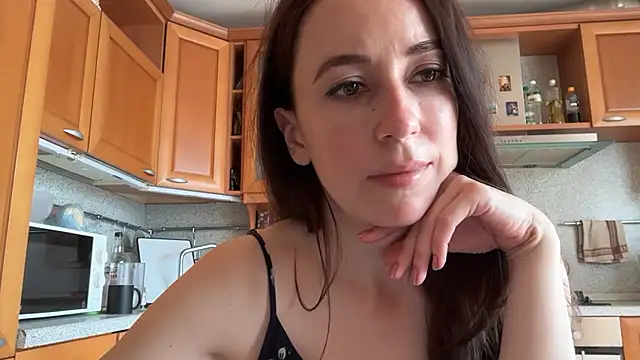 Snapshot of Flamingo_Queen chatting on 16, 6, 2026 Flamingo Queen online show from 16, 6, 2026