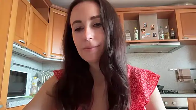 Snapshot of Flamingo_Queen chatting on 9, 7, 2026 Flamingo Queen online show from 9, 7, 2026